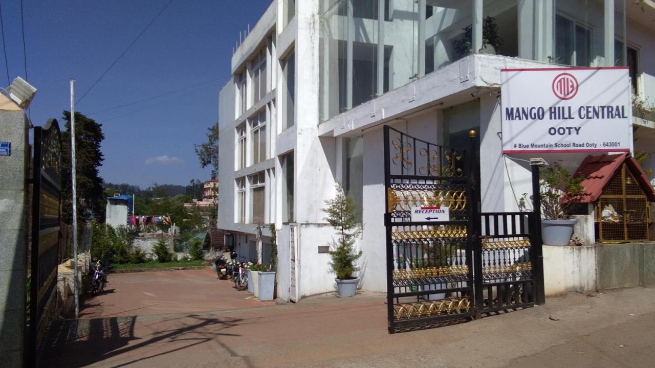 Mango Hill Central Уті Екстер'єр фото