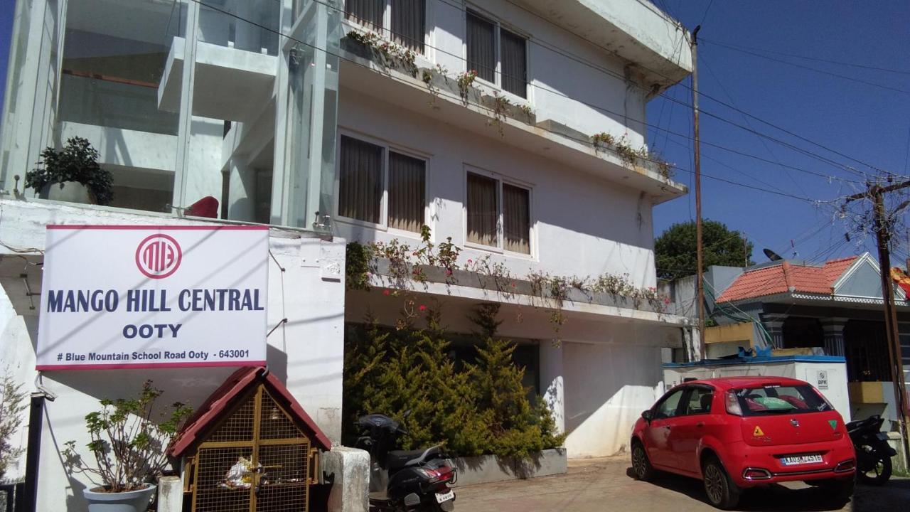 Mango Hill Central Уті Екстер'єр фото