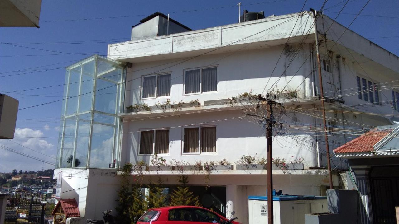 Mango Hill Central Уті Екстер'єр фото