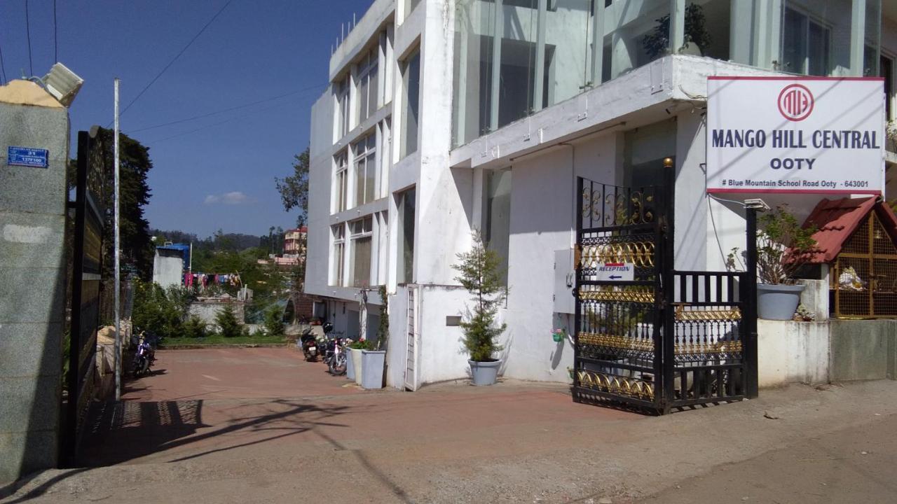 Mango Hill Central Уті Екстер'єр фото